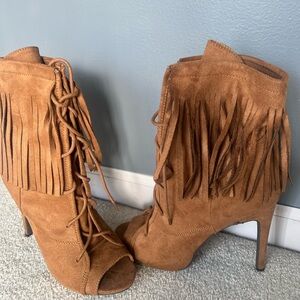 Wild Diva Brown Fringe Lace-Up Peep toe Heeled Booties